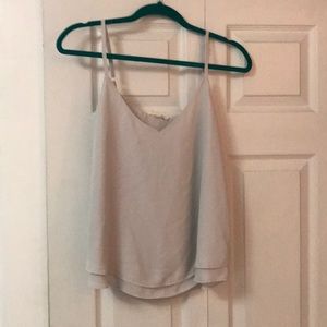 gray tank top